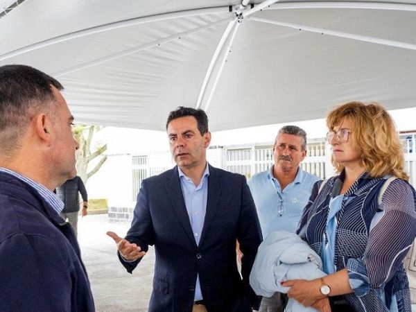 1748885735cmlagoa_INVESTE_NA_REABILITACAO_E_MELHORIA_DAS_ESCOLAS_DO_CONCELHO.jpg