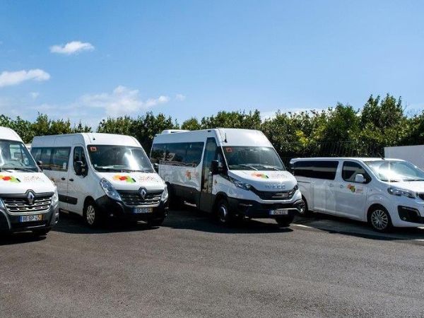 1756485265cmlagoa_CAMARA_DE_LAGOA_REFORCA_TRANSPORTE_DE_CRIANCAS_E_IDOSOS.jpg