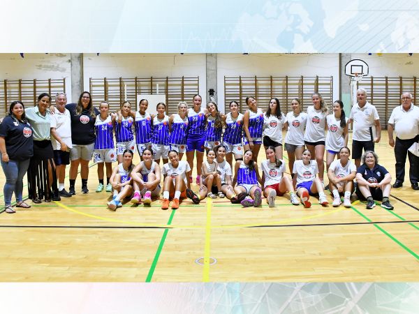 1757782468cmlagoa_AJCOD_PROMOVE_INTERCAMBIO_DESPORTIVO_COM_EQUIPA_ITALIANA.jpg