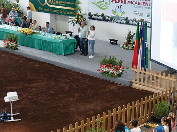 1757799717aa_1758_Beneficios_do_Leite_na_Alimentacao_Humana.jpg